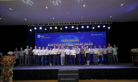 Ngành Điện Quảng Ninh lắng nghe khách hàng, hướng tới dịch vụ hiện đại và bền vững