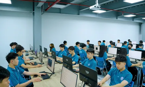 Đại học Công nghệ Đông Á: Nơi đào tạo Công nghệ Thông tin gắn liền thực tiễn doanh nghiệp