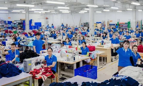 Doanh nghiệp vượt “bão” thị trường: Bản lĩnh giữ vững sản xuất và việc làm cho người lao động