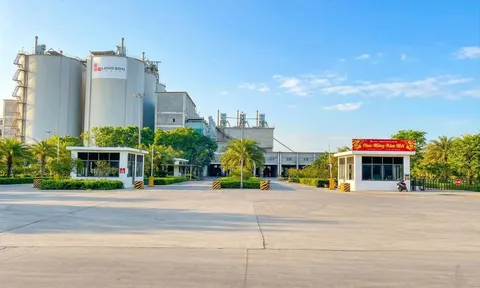 Công ty xi măng Long Sơn chào mừng ngày Giải phóng miền Nam 30/4 và Quốc tế lao động 1/5