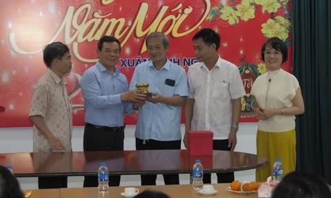 Chi bộ Hội CK Nông nghiệp VN - Công ty Hùng Nguyên: Gắn khoa học vào thực tiễn phát triển nông nghiệp Việt Nam