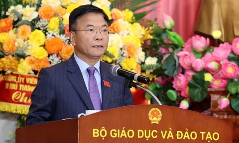Phó Thủ tướng Lê Thành Long: Tạo cơ chế, chính sách đặc thù, vượt trội trong phát triển và quản lý giáo dục