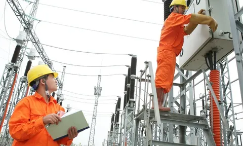 EVN lên tiếng về phản ánh hóa đơn tiền điện tháng 8 tăng cao