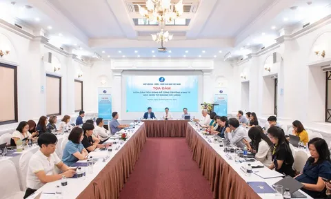 Chuyên gia góp ý kích cầu tiêu dùng, tháo gỡ vướng mắc cho ngành đồ uống