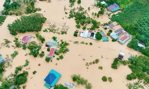 Thủ tướng quyết định hỗ trợ 2.524 tỷ đồng cho 15 địa phương khắc phục hậu quả bão số 10 và các đợt thiên tai khác từ đầu năm 2025