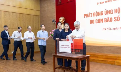 Ủy ban MTTQ Việt Nam phát động ủng hộ đồng bào bị thiệt hại do bão số 10