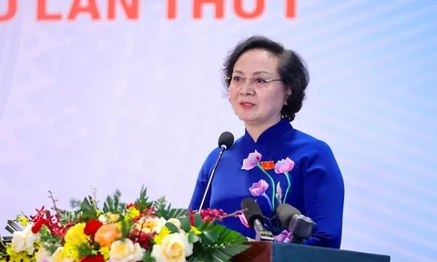 Tiếp tục hoàn thiện bộ máy, biên chế, cơ cấu lại vị trí việc làm