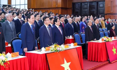 Thủ tướng: Xây dựng Thanh Hóa thành “tỉnh kiểu mẫu”, một cực tăng trưởng mới của đất nước