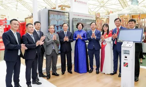 Agribank - Chủ động kiến tạo ngân hàng số, đưa dịch vụ đến từng người dân