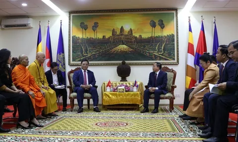 Giao lưu tôn giáo, thắt chặt tình đoàn kết Nhân dân ba nước Việt Nam - Lào - Campuchia