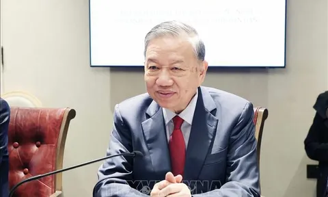 Tổng Bí thư Tô Lâm dự tọa đàm về công nghệ AI và chip bán dẫn tại Anh