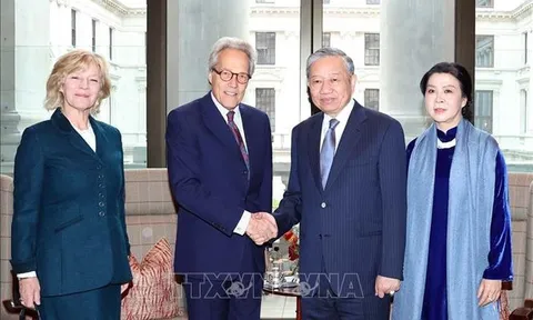 Tổng Bí thư Tô Lâm tiếp Công tước xứ Richmond Charles Henry Gordon-Lennox, đại diện Hoàng gia Anh