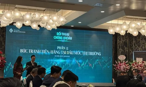 Chứng khoán Việt Nam sau nâng hạng: Cơ hội mới, thách thức mới