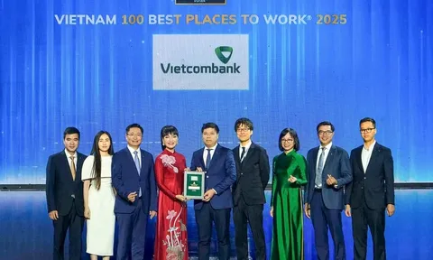 Vietcombank duy trì 10 năm liền đứng đầu nơi làm việc tốt nhất