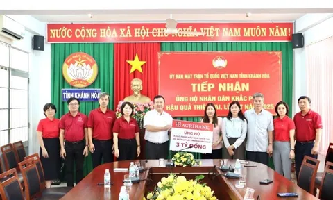 Agribank hỗ trợ 11 tỷ đồng cho vùng lũ Nam Trung Bộ - Tây Nguyên