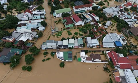 Khẩn trương thống kê thiệt hại, đề xuất nguồn lực nhanh chóng sửa chữa, xây dựng lại nhà ở cho nhân dân