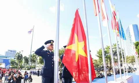 Lễ thượng cờ Đoàn Thể thao Việt Nam tại SEA Games 33