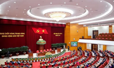 Thống nhất thông qua báo cáo về công tác nhân sự của Đảng