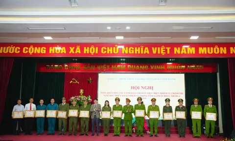 Đồng chí Hoàng Văn Huy – Trách nhiệm, gương mẫu trong công tác Mặt trận, an ninh, quốc phòng ở thôn Ngọc Chi