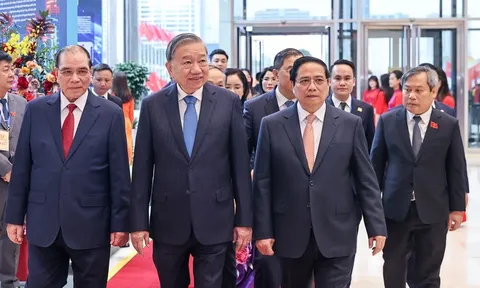 Thủ tướng: Các phong trào thi đua yêu nước góp phần tạo nên những 'kỳ tích'*