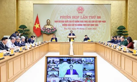 Thủ tướng: Trong tuần tới, xử lý dứt điểm các nhiệm vụ được giao trong chống khai thác IUU