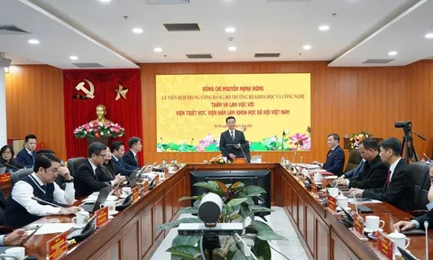 Nghiên cứu triết học về AI, triết học dữ liệu cho kỷ nguyên số