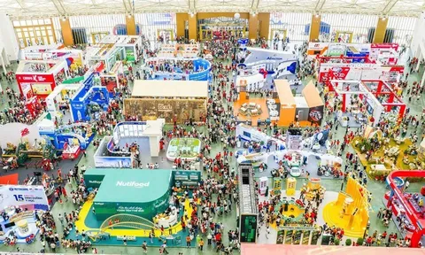 Tổ chức Hội chợ Mùa Xuân lần thứ nhất từ ngày 2 - 13/2