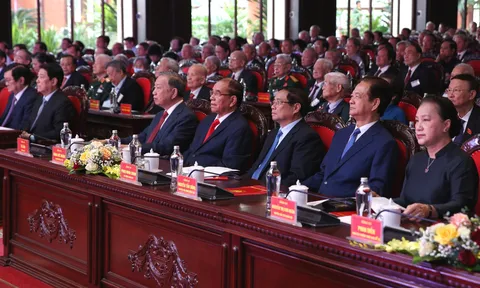 Chùm ảnh: Tổng Bí thư Tô Lâm gặp mặt các đồng chí lãnh đạo, nguyên lãnh đạo Đảng và Nhà nước, các ban, bộ, ngành