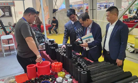 Triển lãm Máy Nông nghiệp Quốc tế: Điểm sáng Công nghệ và Mở đường cho Hợp tác Việt-Trung