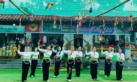 ‘Tết bản làng’ tại Làng Văn hóa - Du lịch các dân tộc Việt Nam