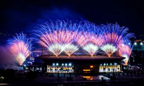 Chùm ảnh: Tổng duyệt bắn pháo hoa chào mừng Đại hội XIV của Đảng