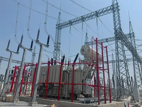 Đóng điện thành công dự án Trạm biến áp 220 kV Gò Công và đường dây đấu nối