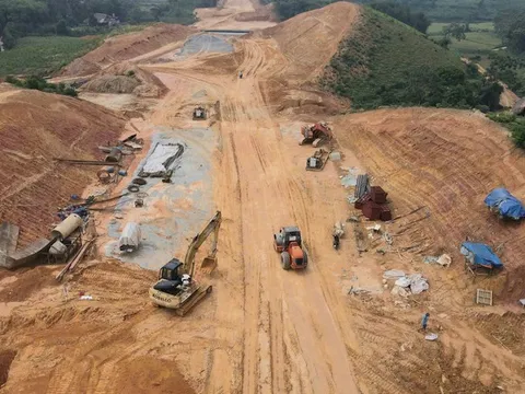 Ngành xây dựng nỗ lực giải ngân gần 60.000 tỷ đồng vốn đầu tư công trong 5 tháng cuối năm