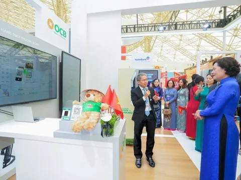Ngân hàng OCB nổi bật tại Triển lãm Thành tựu đất nước