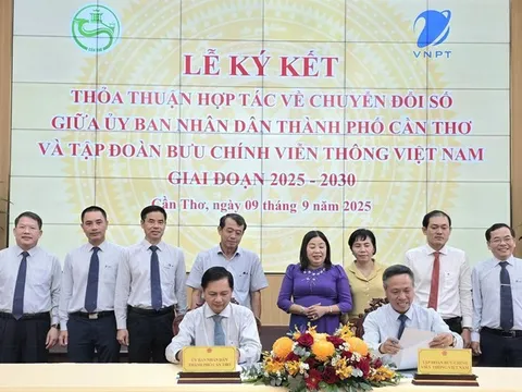 TP. Cần Thơ và Tập đoàn VNPT ký thỏa thuận hợp tác chuyển đổi số