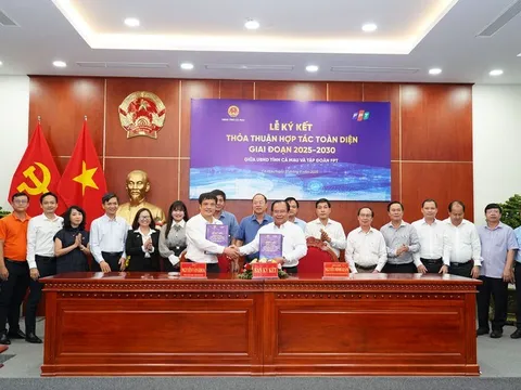 FPT và UBND Cà Mau hợp tác toàn diện về chuyển đổi số và phát triển nhân lực đến 2030