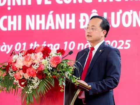 Đẩy mạnh sắp xếp mạng lưới, Agribank tăng cường nguồn lực cho 'Tam nông'