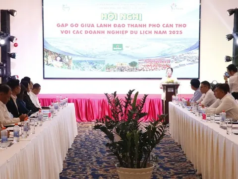 Cần Thơ: Khẳng định cam kết của chính quyền đồng hành cùng DN du lịch