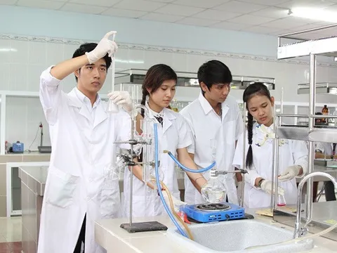 Chính sách ưu đãi đối với nhà khoa học và kỹ sư trẻ tài năng