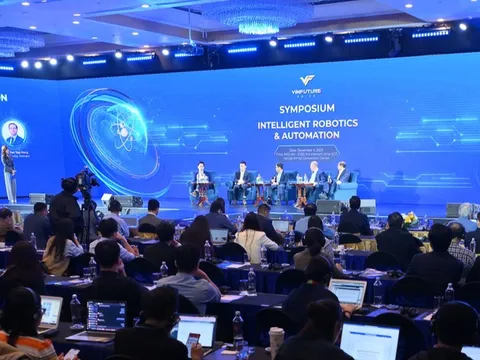 Robot thông minh đến gần đời sống: Thách thức và cơ hội cho Việt Nam