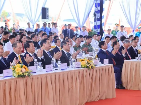 Thủ tướng Lê Minh Hưng dự lễ khởi công tuyến đường sắt tốc độ cao Hà Nội-Quảng Ninh