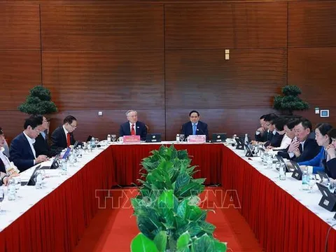 Chùm ảnh: Đại biểu thảo luận các văn kiện Đại hội XIV của Đảng